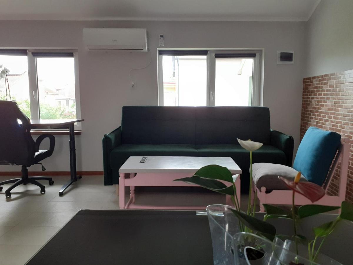 Muzicii 11 - Cozy Seaside Apartments Нэводари Экстерьер фото
